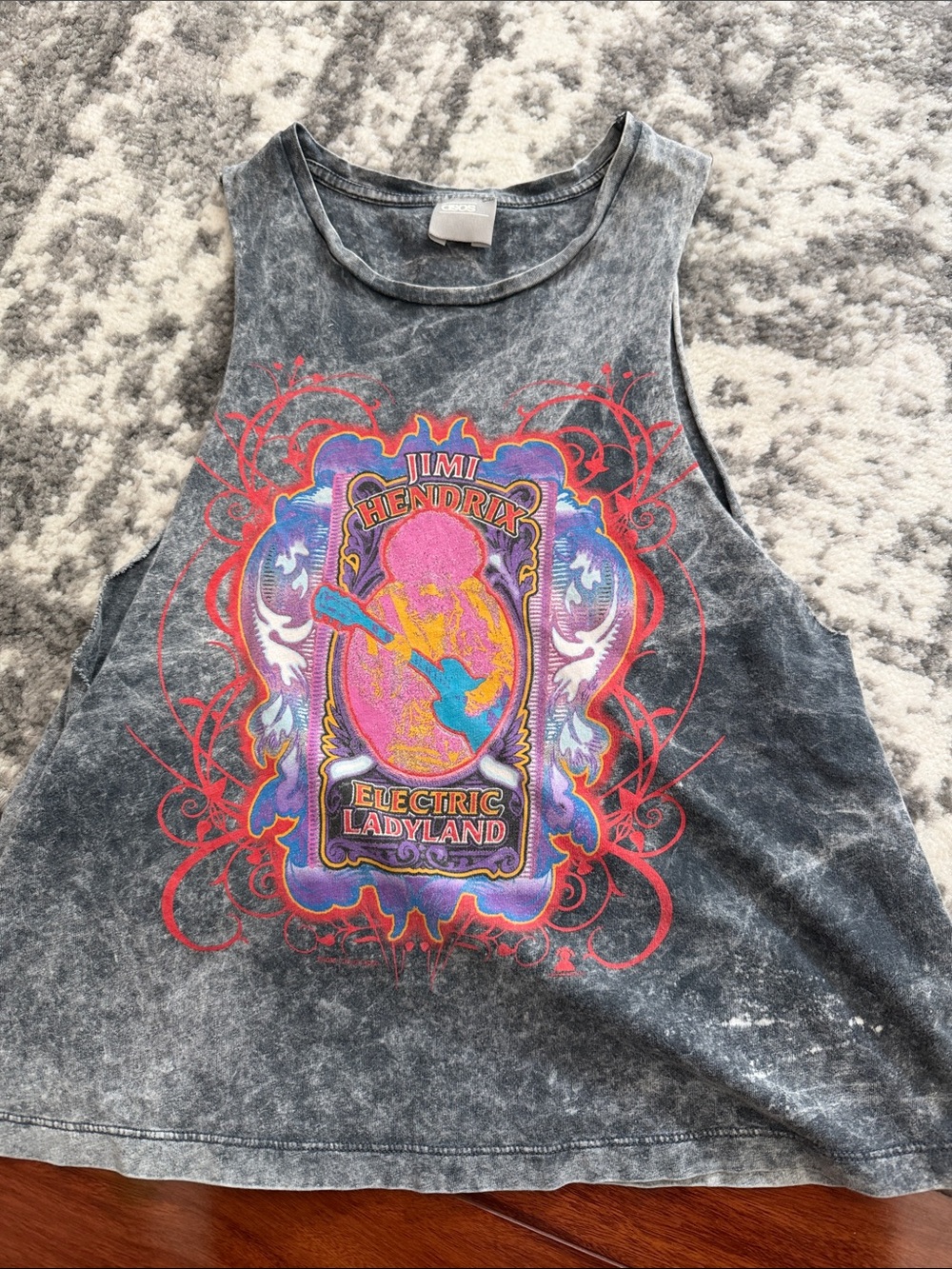 ASOS Jimi Hendrix muscle a Jimi Hendrix "Electric Ladyland" graphic tank top